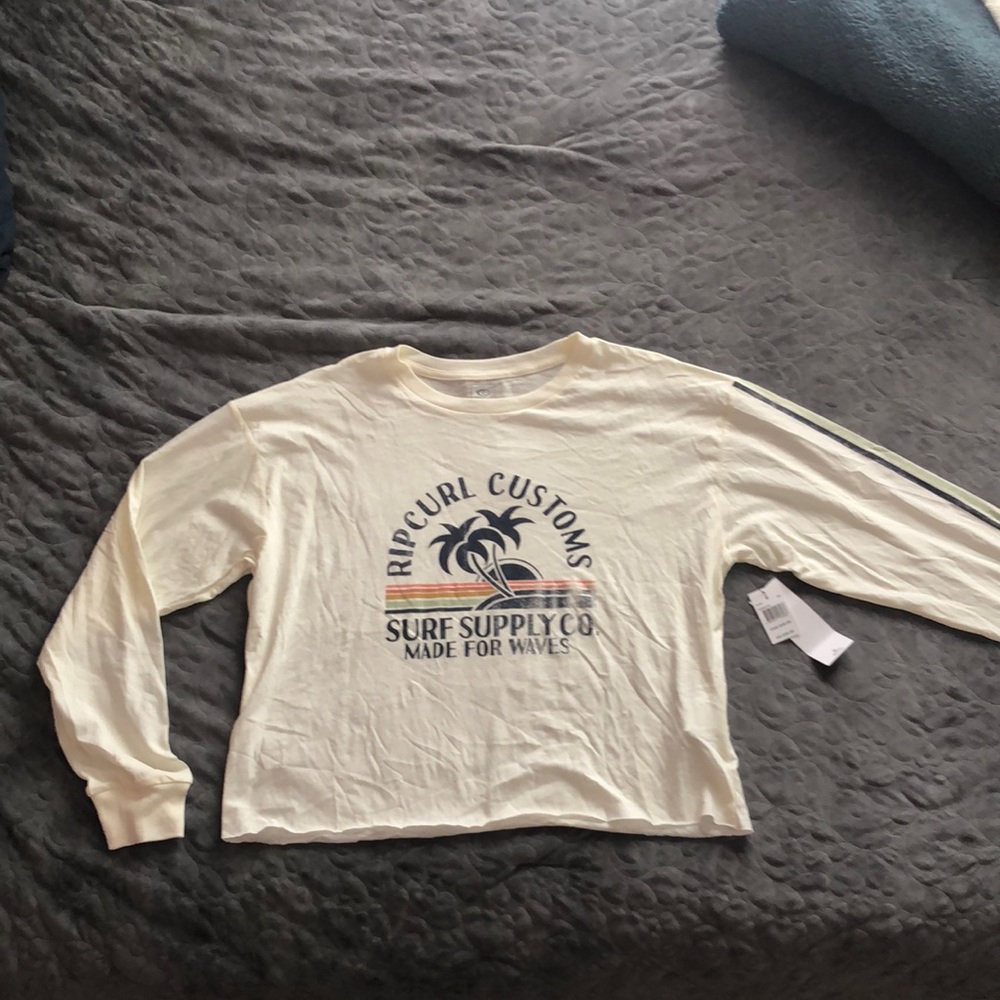 Rip curl NWT thin long sleeve top